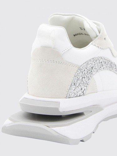 826 dsquared2 white - $826,